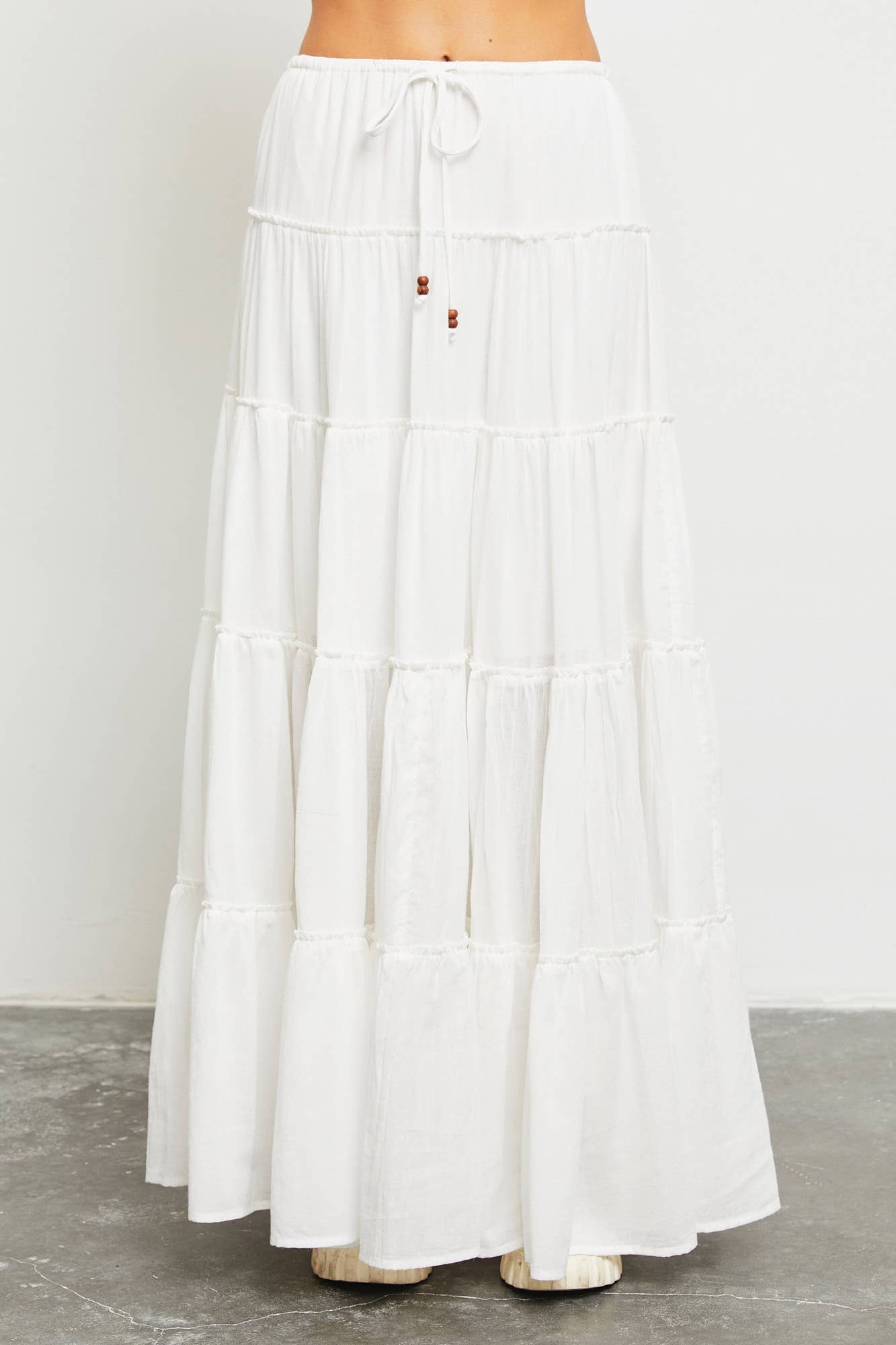 Lola Tiered Maxi Skirt: Off White