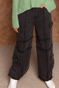 Seamed front wide leg jeans. Black Cargo Pants